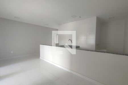 Sala de apartamento para alugar com 2 quartos, 65m² em Jacarepaguá, Rio de Janeiro