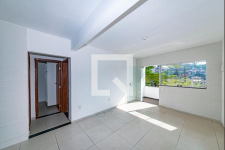 Sala de apartamento para alugar com 2 quartos, 70m² em Alto Caiçaras, Belo Horizonte