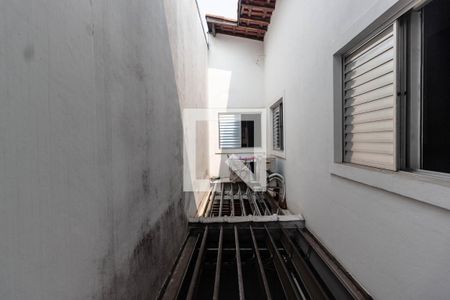 Vista de casa de condomínio à venda com 3 quartos, 100m² em Chora Menino, São Paulo