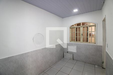 Quarto de casa para alugar com 1 quarto, 40m² em Vargem Pequena, Rio de Janeiro