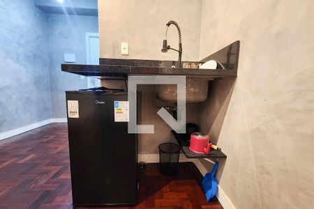 Cozinha de apartamento para alugar com 1 quarto, 32m² em Centro, Rio de Janeiro