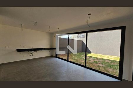 Foto 17 de casa à venda com 4 quartos, 350m² em Jardim Panorama, São Paulo