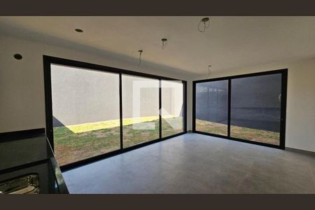 Foto 18 de casa à venda com 4 quartos, 350m² em Jardim Panorama, São Paulo