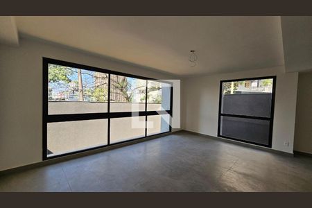 Foto 10 de casa à venda com 4 quartos, 350m² em Jardim Panorama, São Paulo