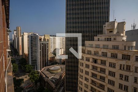 Quarto vista da janela de kitnet/studio para alugar com 1 quarto, 32m² em Centro, Rio de Janeiro