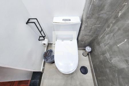 Banheiro de kitnet/studio para alugar com 1 quarto, 32m² em Centro, Rio de Janeiro