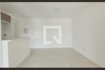 Sala de apartamento à venda com 2 quartos, 65m² em Vila Curuçá, Santo André