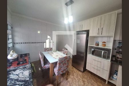 Casa à venda com 4 quartos, 160m² em Vila Sao Geraldo, São Paulo