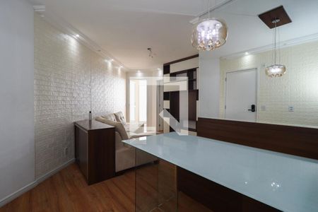 Sala de apartamento para alugar com 2 quartos, 50m² em Jardim Monte Alegre, Taboão da Serra