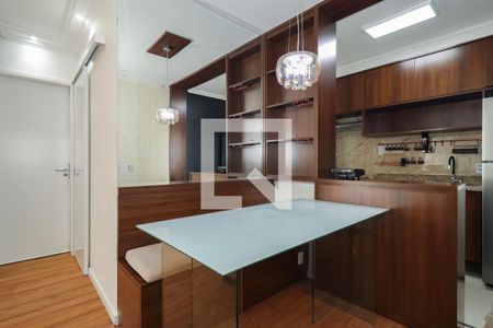 Sala de apartamento para alugar com 2 quartos, 50m² em Jardim Monte Alegre, Taboão da Serra