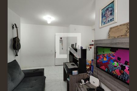 Sala de apartamento para alugar com 2 quartos, 52m² em Jardim Rodrigues Alves, Ferraz de Vasconcelos