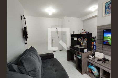 Sala de apartamento para alugar com 2 quartos, 52m² em Jardim Rodrigues Alves, Ferraz de Vasconcelos