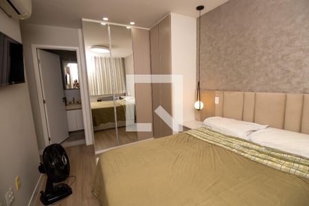 Quarto 1 de apartamento para alugar com 2 quartos, 85m² em Barra Olímpica, Rio de Janeiro