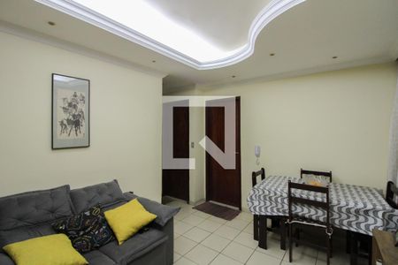 Sala de apartamento à venda com 2 quartos, 49m² em João Pinheiro, Belo Horizonte