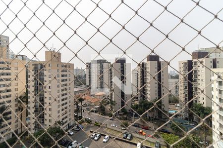 Vista da Varanda da Sala de apartamento à venda com 2 quartos, 46m² em Taboão, São Paulo