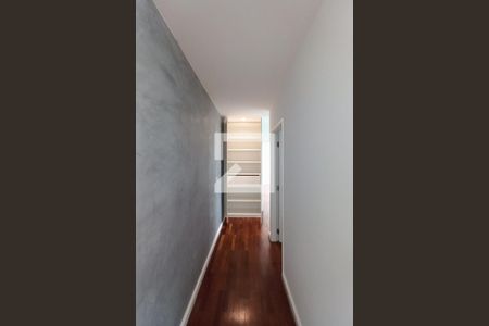 Corredor de apartamento para alugar com 2 quartos, 58m² em Vila Nova, Campinas