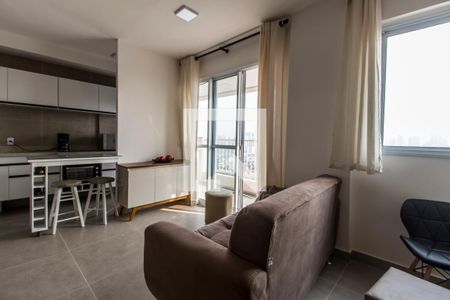 Sala de TV de apartamento para alugar com 1 quarto, 45m² em Bethaville I, Barueri