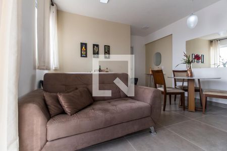 Sala de TV de apartamento para alugar com 1 quarto, 45m² em Bethaville I, Barueri