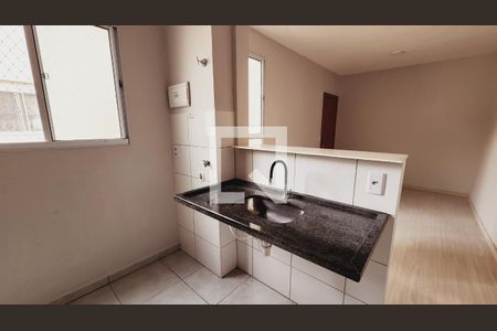 Cozinha e Área de Serviço de apartamento à venda com 2 quartos, 54m² em Traviú, Jundiaí