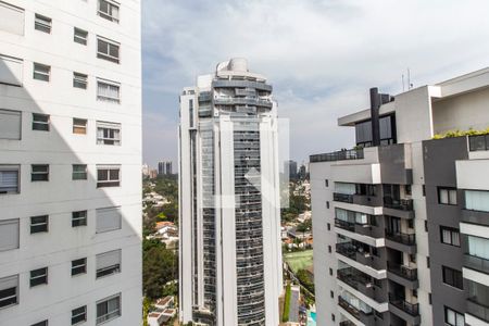 Vista da Sala de apartamento à venda com 3 quartos, 196m² em Empresarial 18 do Forte, Barueri