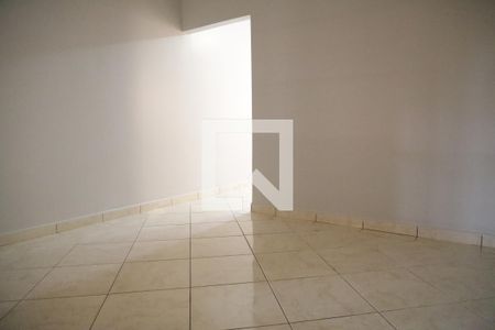 Sala de casa para alugar com 3 quartos, 220m² em Residencial Recanto do Bosque, Goiânia