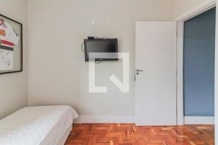 Quarto 1 de casa para alugar com 2 quartos, 79m² em Ferreira, São Paulo