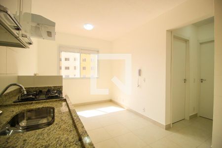 Sala/Cozinha  de apartamento para alugar com 2 quartos, 32m² em Colônia (zona Leste), São Paulo