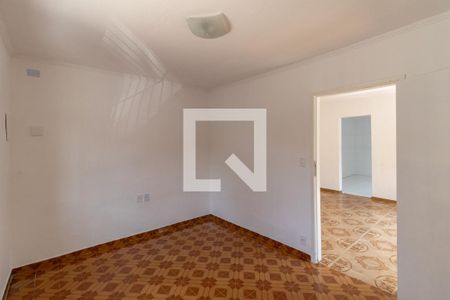 Quarto 1 de casa para alugar com 2 quartos, 100m² em Vila Ré, São Paulo