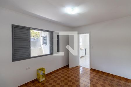 Quarto 2 de casa para alugar com 2 quartos, 100m² em Vila Ré, São Paulo