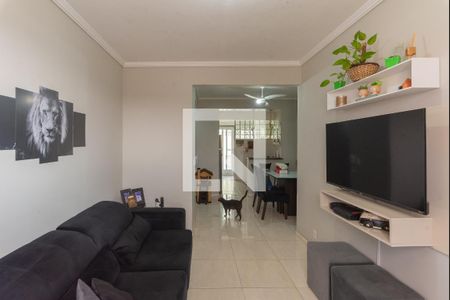 Sala de apartamento para alugar com 2 quartos, 85m² em Jardim Okita, Campinas