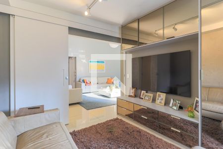 Sala de TV de apartamento à venda com 3 quartos, 163m² em Brooklin, São Paulo