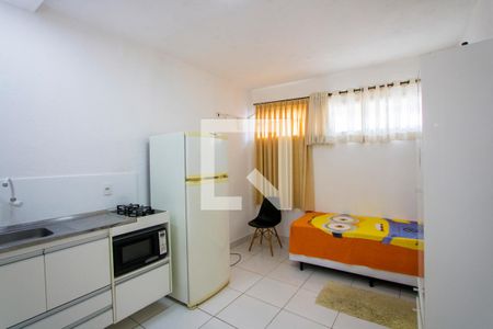 Quarto/Cozinha de casa para alugar com 1 quarto, 20m² em Vila Suíça, Santo André