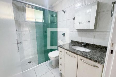 Banheiro de apartamento para alugar com 2 quartos, 60m² em Pinheiros, São Paulo