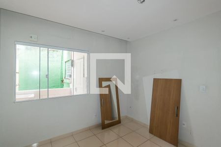 Quarto de casa para alugar com 1 quarto, 49m² em Vicente de Carvalho, Rio de Janeiro