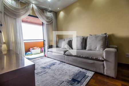 Sala de TV de apartamento à venda com 3 quartos, 86m² em Empresarial 18 do Forte, Barueri