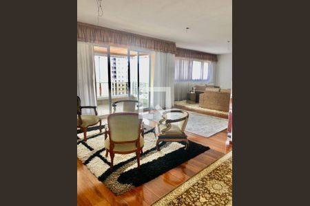 Apartamento à venda com 4 quartos, 215m² em Itaim Bibi, São Paulo