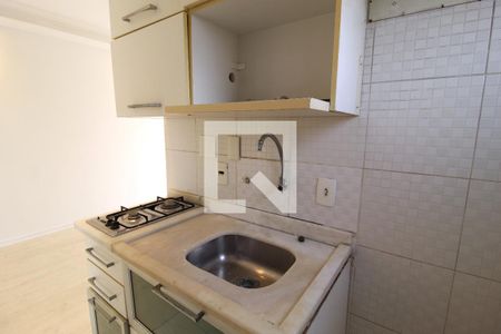 Sala/Cozinha de kitnet/studio à venda com 1 quarto, 32m² em Planalto Paulista, São Paulo