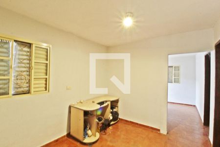 Sala 2 de casa para alugar com 2 quartos, 180m² em Carajás, Uberlândia