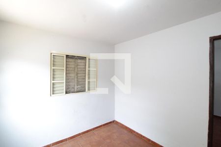 Sala 1 de casa para alugar com 2 quartos, 180m² em Carajás, Uberlândia