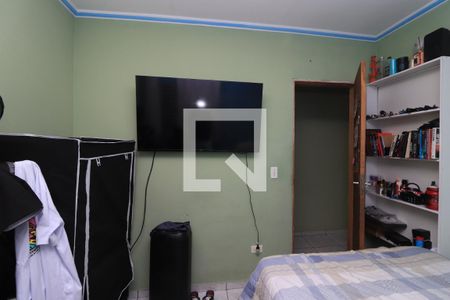 Quarto 2 de casa à venda com 3 quartos, 180m² em Vila Carrão, São Paulo