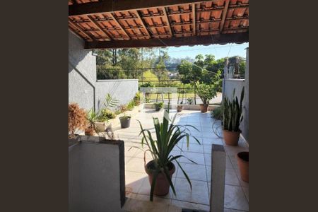 Casa à venda com 3 quartos, 160m² em Parque Terra Nova II, São Bernardo do Campo