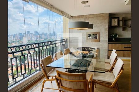 Apartamento à venda com 2 quartos, 156m² em Vila Olímpia, São Paulo