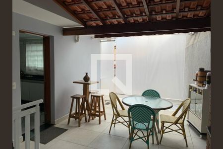 Casa à venda com 3 quartos, 180m² em Santa Terezinha, São Bernardo do Campo