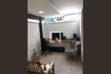 Apartamento à venda com 3 quartos, 156m² em Planalto, Belo Horizonte