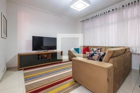 Sala de casa à venda com 3 quartos, 280m² em Vila Madalena, São Paulo