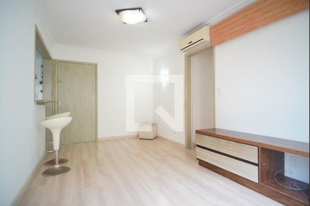 Sala de apartamento para alugar com 1 quarto, 40m² em Petrópolis, Porto Alegre