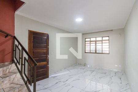 Sala de casa para alugar com 2 quartos, 143m² em Limoeiro, São Paulo