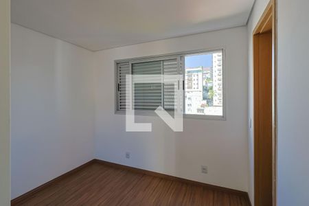 Suíte 1 de apartamento à venda com 3 quartos, 140m² em Cruzeiro, Belo Horizonte