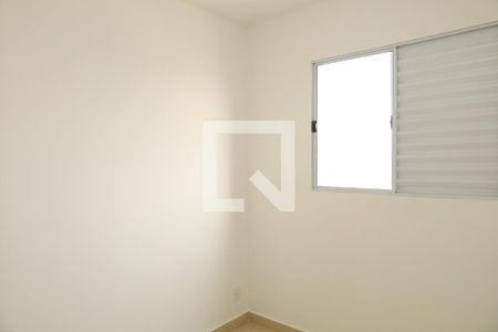 Quarto 1 de apartamento para alugar com 2 quartos, 39m² em Vila Carmosina, São Paulo