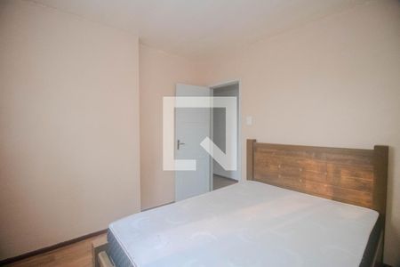 Quarto 2 de apartamento à venda com 2 quartos, 50m² em Vila Jardim, Porto Alegre